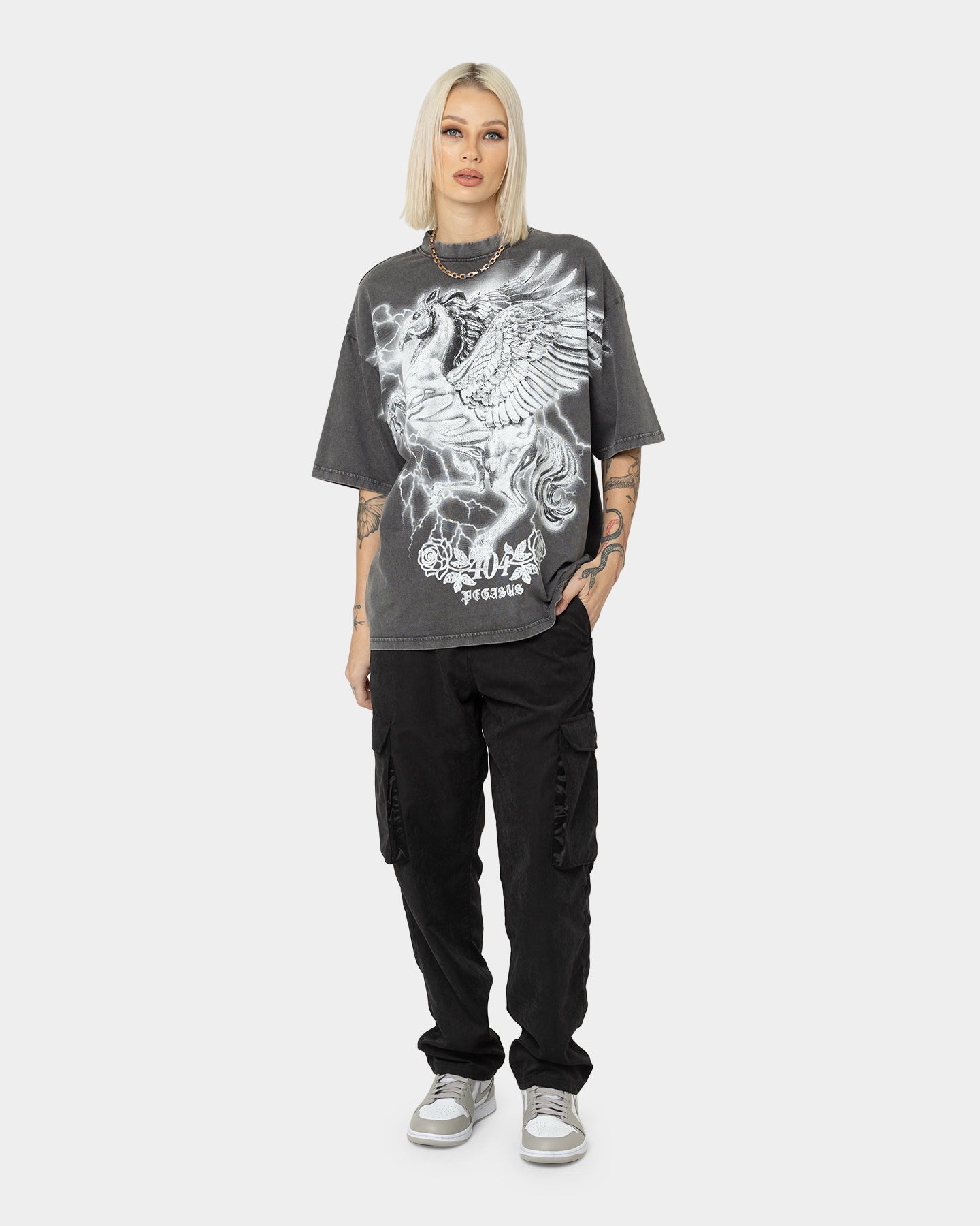 404 Pegasus Vintage T-Shirt Charcoal Style001