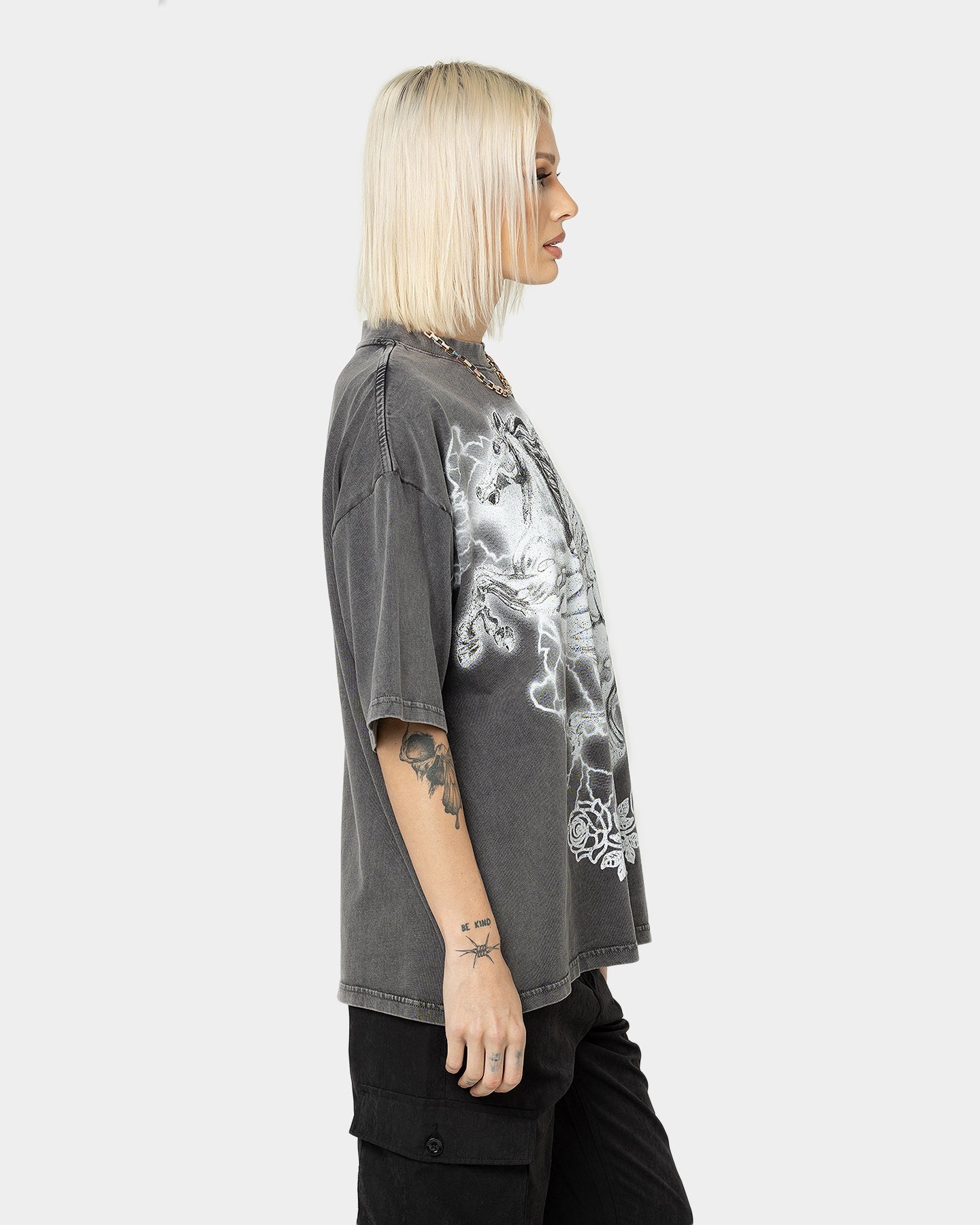 404 Pegasus Vintage T-Shirt Charcoal Style001
