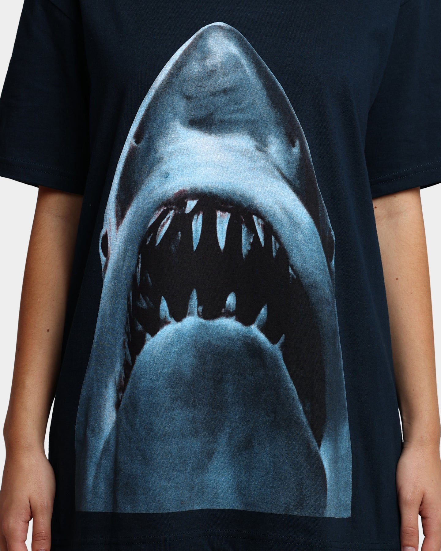 American Thrift X Jaws Jaws Vintage T-Shirt Navy Style001
