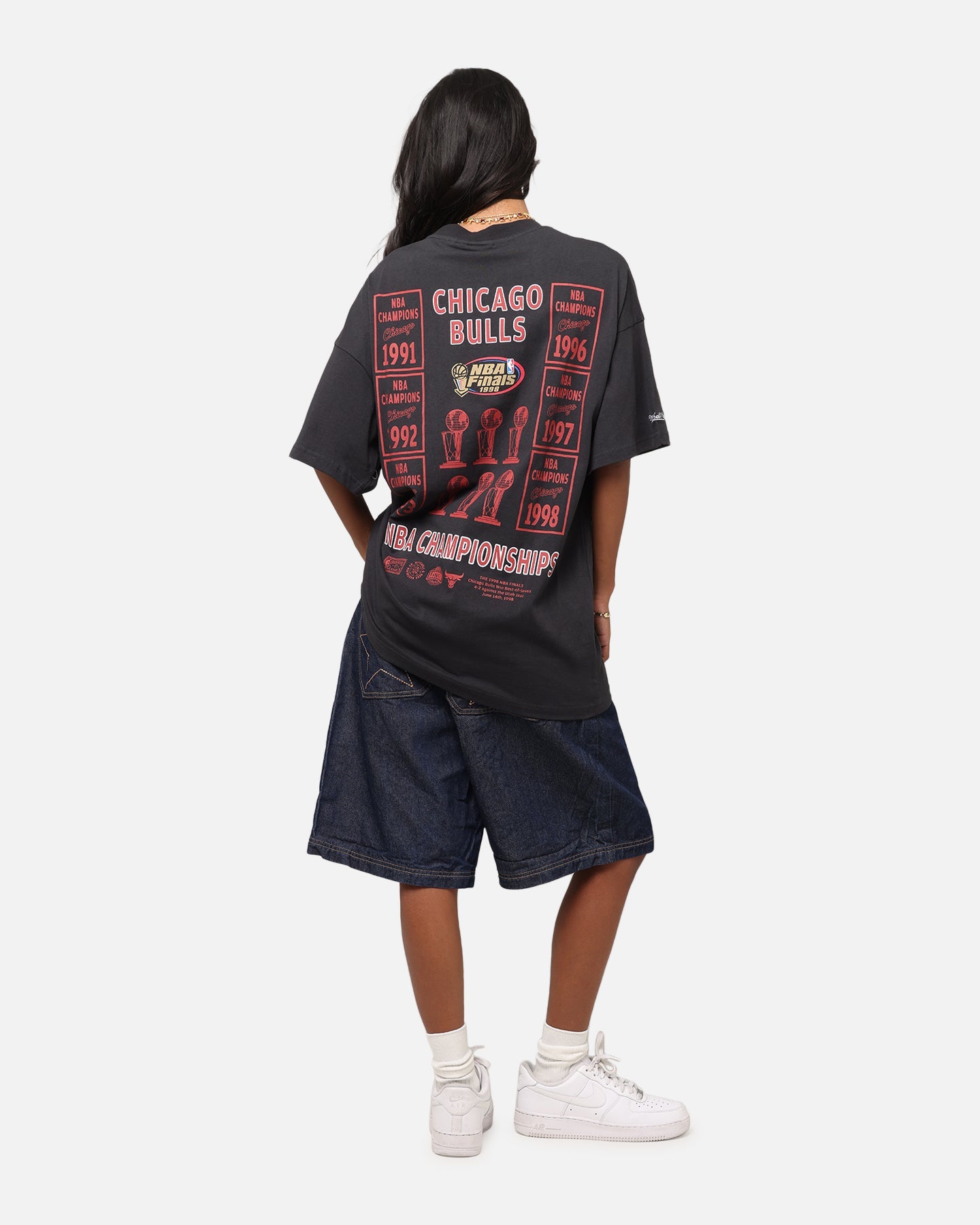 Mitchell & Ness Chicago Bulls Champions Report "Champ Pack" T-Shirt Faded Black Style001