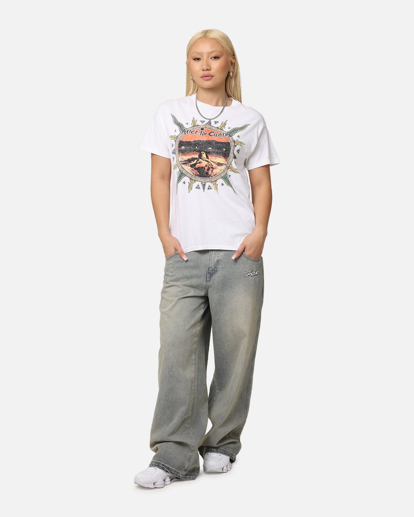 Alice In Chains Flames Vintage T-Shirt White Vintage Style001