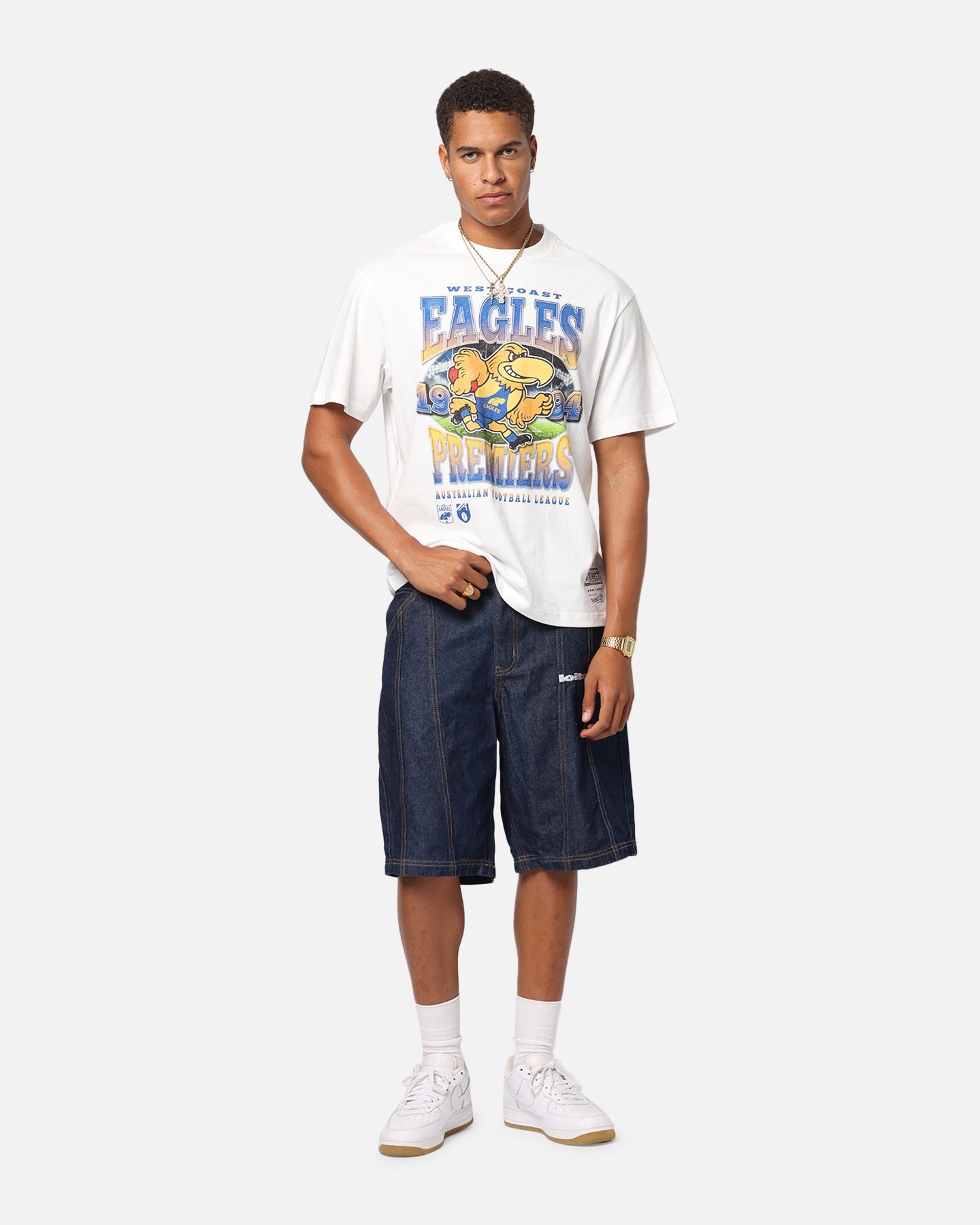 Mitchell & Ness West Coast Eagles Mascot T-Shirt Vintage White