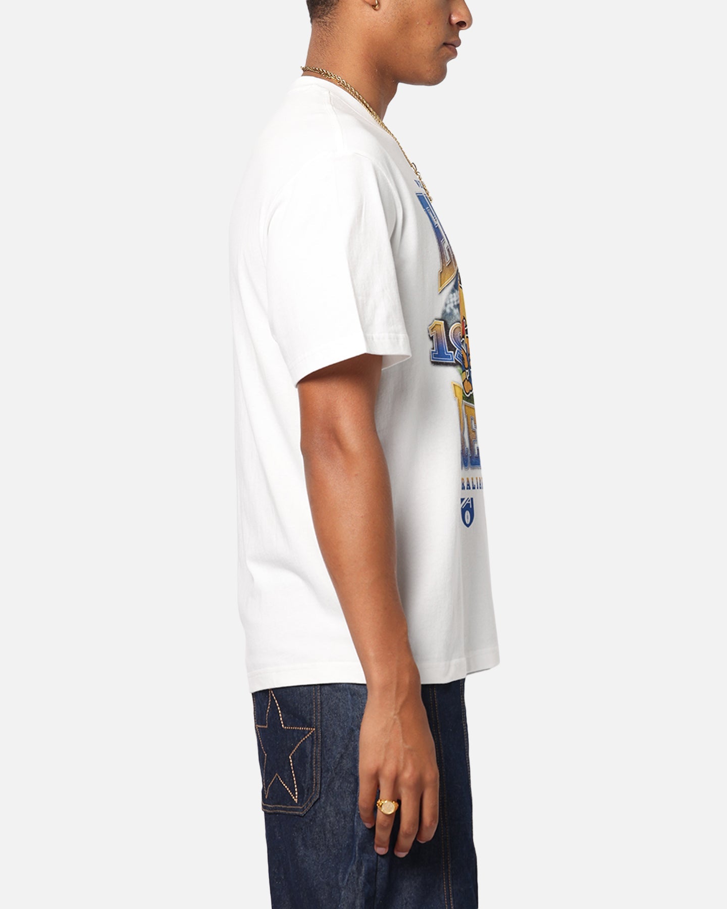 Mitchell & Ness West Coast Eagles Mascot T-Shirt Vintage White