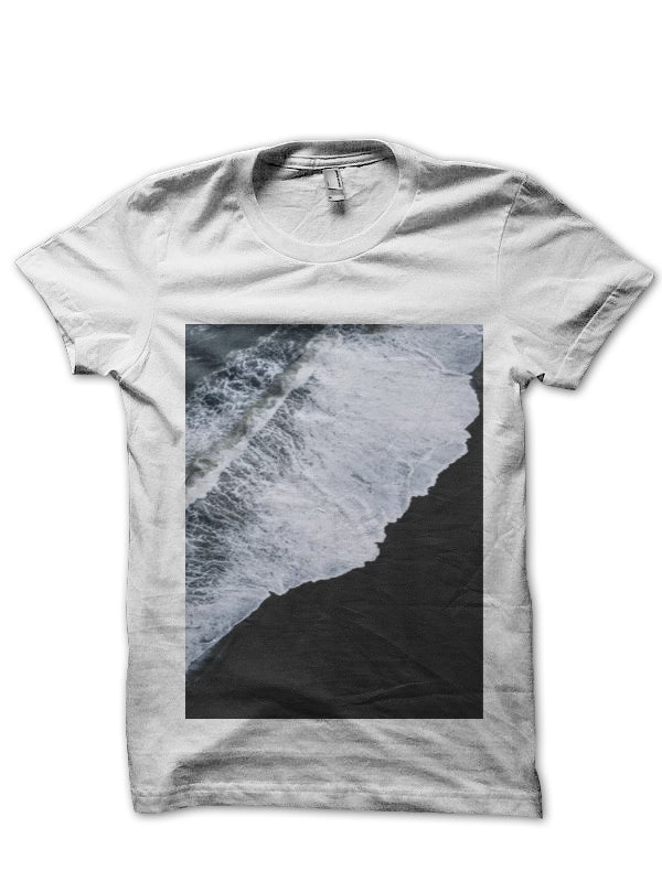 Black Sand Beach T-Shirt Style001