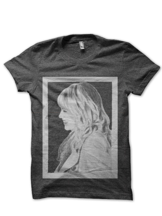 Gwen Stacy T-Shirt Style008